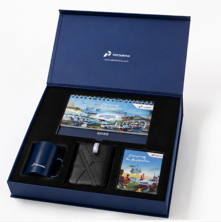Luxury Corporate Gift Box